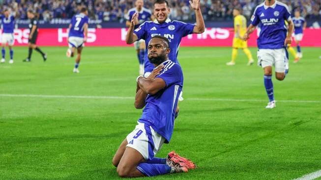 Moussa Sylla für FC Schalke 04.