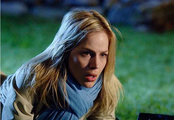 Julie Benz