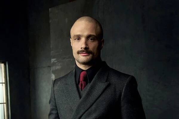 'Shogun' Star Cosmo Jarvis Joins Guy Ritchie's 'Wife & Dog'