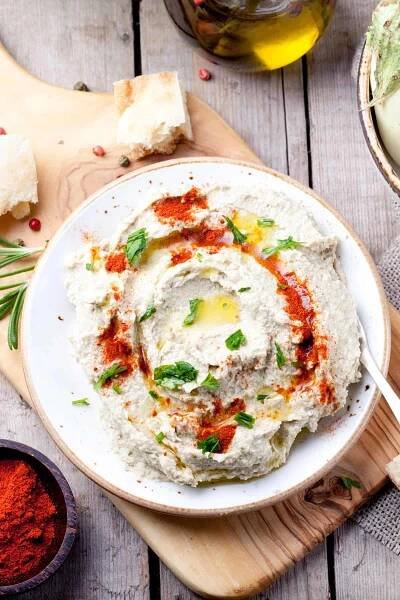 baba ganoush recipe traditional ghanoush ghanouj Arabian Levantine Middle Eastern eggplant dip olive oil lemon juice tahini