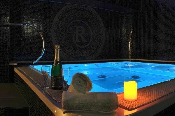 Relax Privat Virivka & sauna + Thajské masáže foto 1