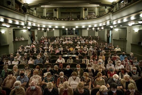 Kolik rizikových kontaktů hygiena trasovala u nakažených? Na začátku září přes tři, dnes jeden