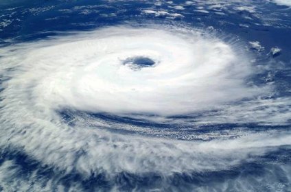 Rozdíl mezi hurikánem, tajfunem a cyklonem?