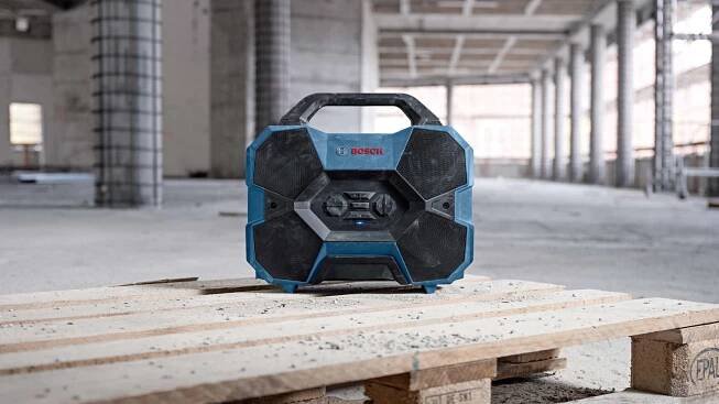 TOP novinky Bosch Professional za rok 2024: Poprvé aku sekačka na dvě baterie, ale i bluetooth reproduktor | arecenze