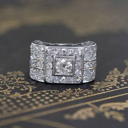 1.40ctw Art Deco Diamond Scroll Ring