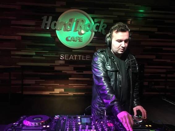 Gallery - 2021 - The DJ Sessions