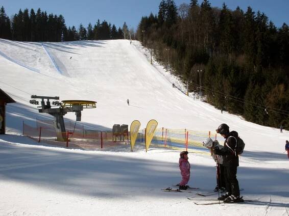Skiareál Mariánky | Lyžování Mariánské Lázně | NaVylet.cz