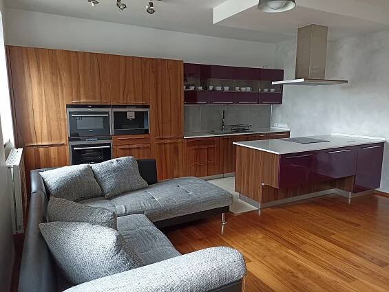 Pronájem pěkného bytu 3+kk s terasou, ul. Křenová | Correct Real Estate
