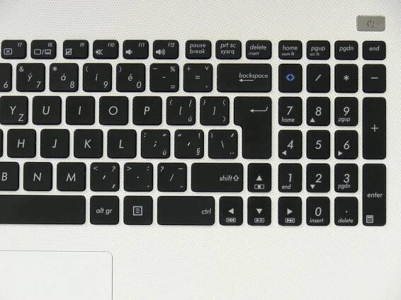 Asus X502CA - tenký a dostupný - Recenze - NOTEBOOK.cz