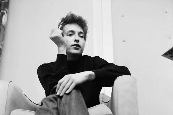 Bob Dylan redefined music in just 45 minutes. Here's how he did it
