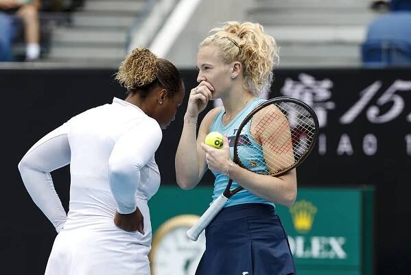 Výborně! Siniaková je v semifinále čtyřhry na Australian Open