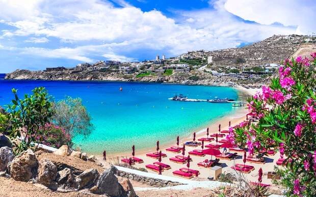 The Best & Worst Times to Visit Mykonos (Updated for 2025)