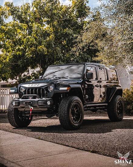 2022 Jeep Rubicon 392 - Express Detail Package