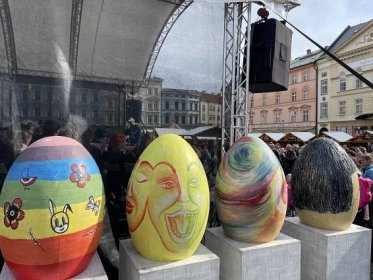 Velikonoční trhy na olomouckém náměstí potrvají 11 dní. Co nabídnou