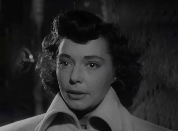 Yvonne De Carlo Facts