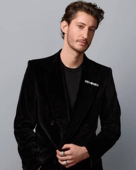 Pierre Niney 02