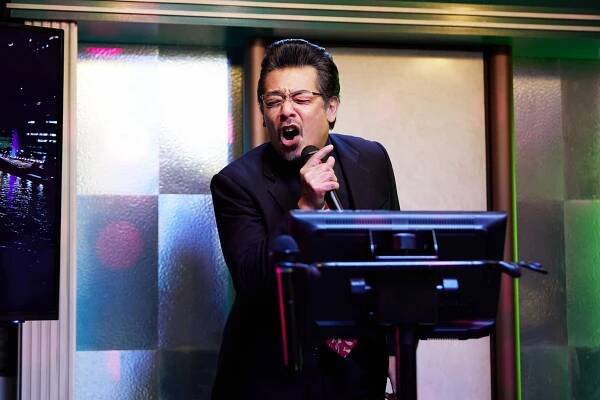 Šúhei Jošinaga - Karaoke Iko! - Z filmu