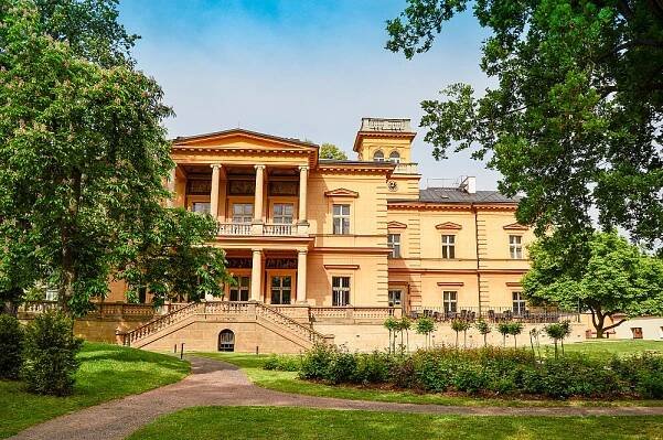 Vila Lanna se otevírá veřejnosti. Akademie věd se zde chystá pořádat přednášky