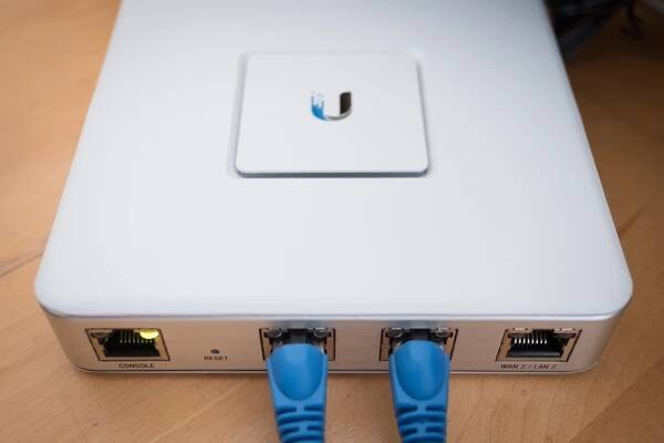 Unifi Controller und Synology NAS - das Docker Dream-Team - bu4.eu