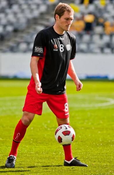Adam Hughes (soccer)
