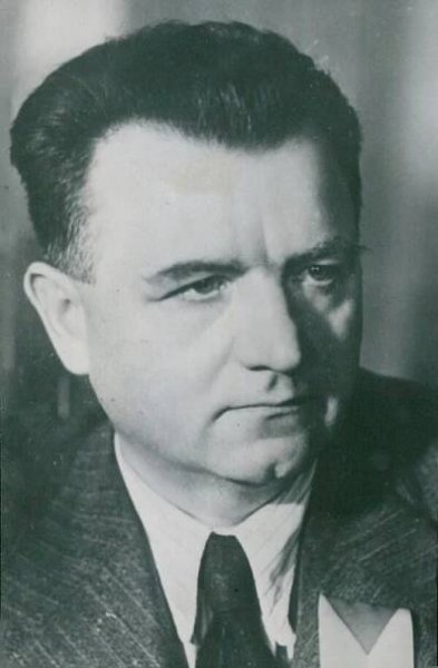 Soubor:Klement-Gottwald-01210627.jpg – Wikipedie