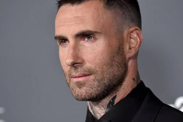 Adam Levine Voice 2024 Season - Hulda Roshelle