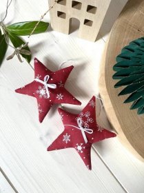 Vánoční ozdoba - hvězda - bílá vločka na červené