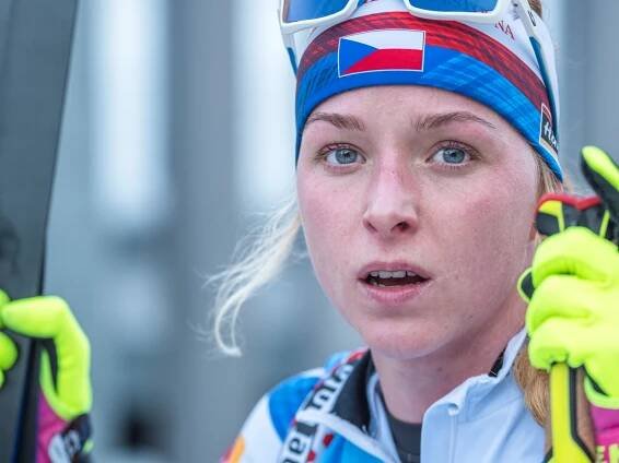 Davidová získala na MS v letním biatlonu bronz v závodě s hromadným startem