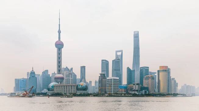 From Shanghai to Bari: The Choice to Come Back and Stay