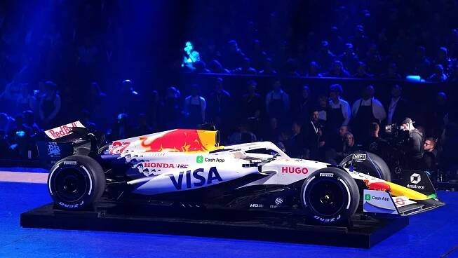 Které zbarvení má větší šmrnc? Hodnotíme monoposty Formule 1