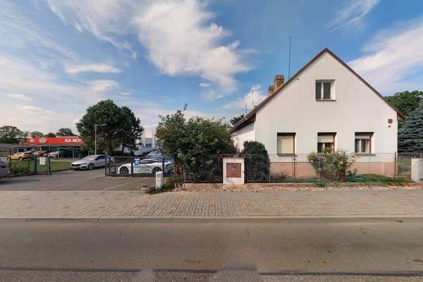 Auto Hybeš - Škoda Plus foto 5