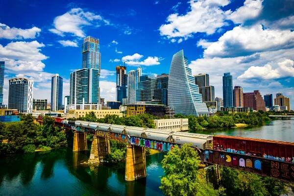 The Best Places to Travel in the US in November