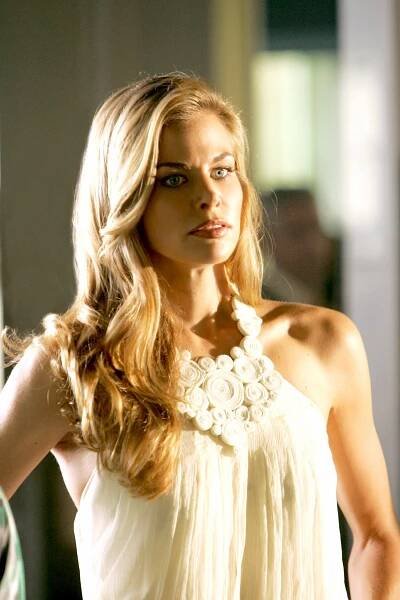 Kriminálka Miami - Napadrť - Z filmu - Brooke Burns