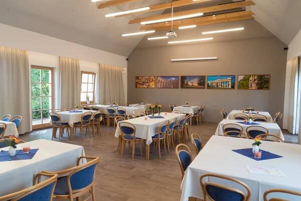 Dovolená na Pálavě: hotel se snídaní i lahev vína