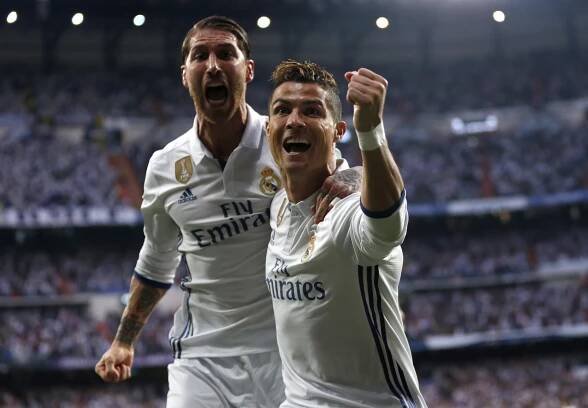 Ronaldo strelil hetrik a Real je krok od finále Ligy majstrov