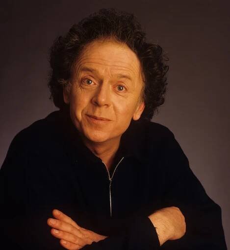 Headshot of Ray Brooks.