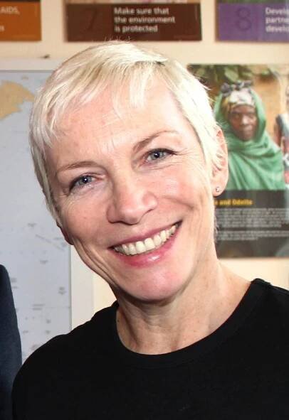 Soubor:Annie Lennox cropped.jpg