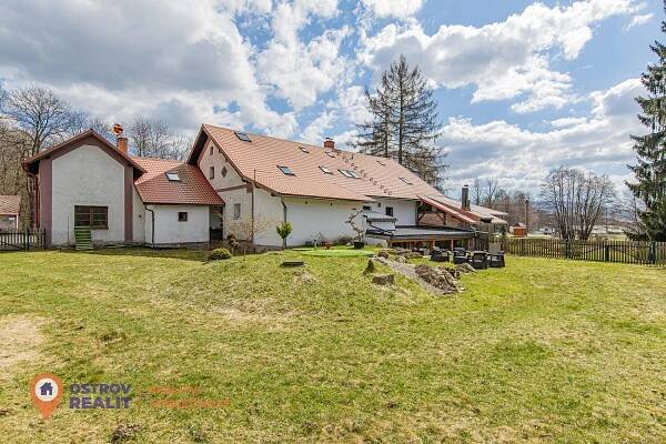 Prodej, penzion s apartmány, 2000 m2, Dolní Morava | Reality.iDNES.cz 