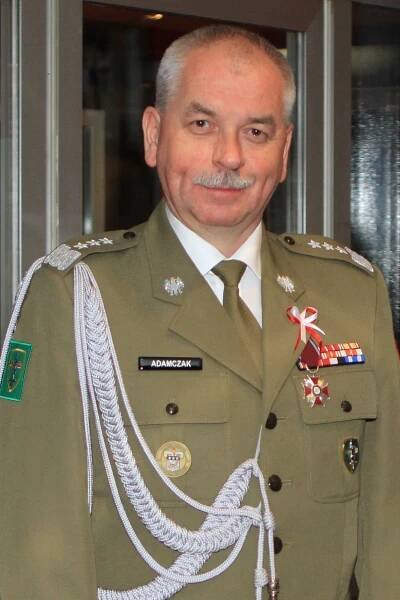 Adamczak, Janusz : A