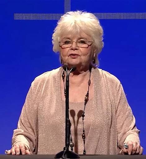 June Squibb - Wikipedia