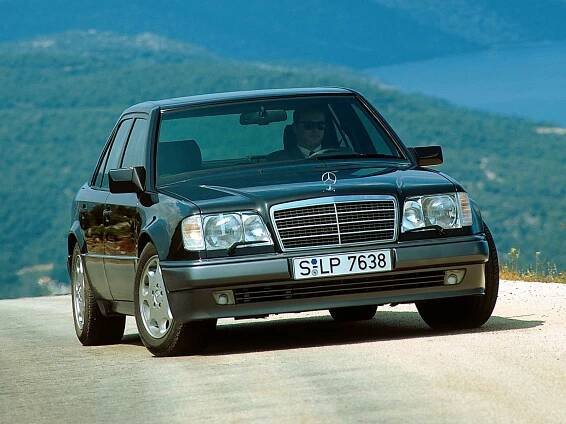 Mercedes-Benz E (W213) - všetko, čo o ňom chcete vedieť - TopSpeed.sk