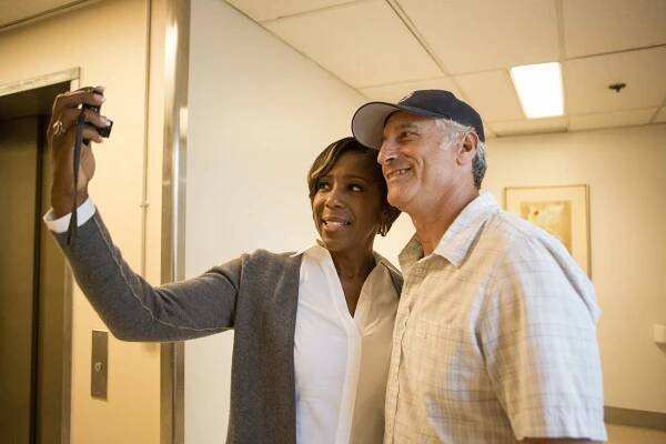 Closer: Nové případy - Nepodařený večírek - Z natáčení - Dawnn Lewis