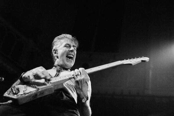 Blues Legend John Mayall Is Dead at 90