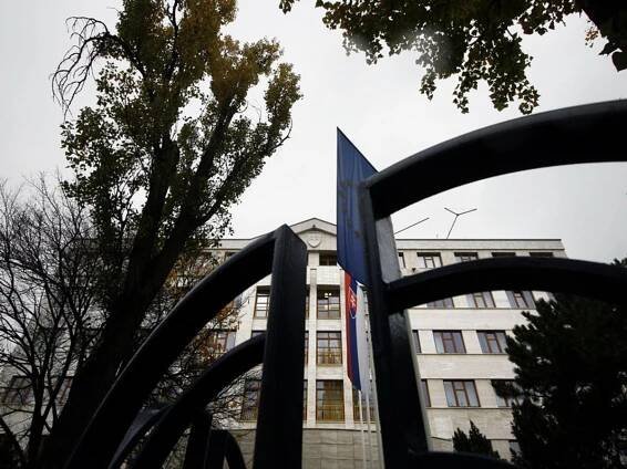 Tri maďarské ambasády už vydávajú slovenské víza