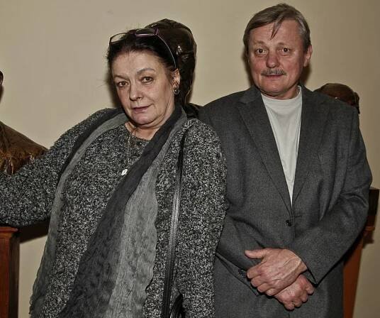 Hvězda Vyprávěj Skopal: Vzorný manžel nakupuje s taškou na kolečkách