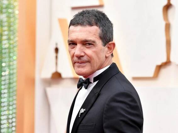 Antonio Banderas: The Mask of Zorro actor tests positive for coronavirus