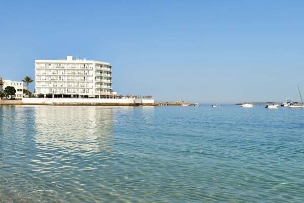 Hotel Universal Marques, Španělsko Mallorca - 7 107 Kč Invia