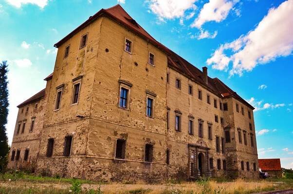 Galerie - Zámek Kacerov - okres Plzeň-sever