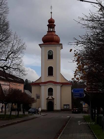 Rokytnice v Orlických horách - kostel Všech Svatých