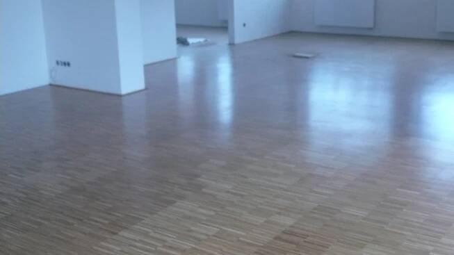 Podlahy Čalkovský - podlahy, schody, renovace